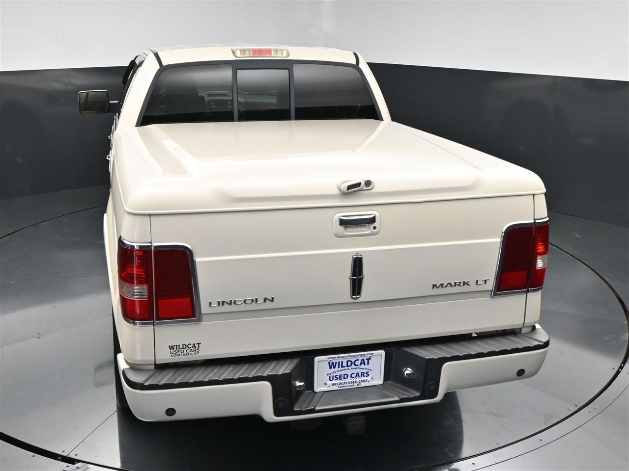 Lincoln Mark LT 4WD 2008