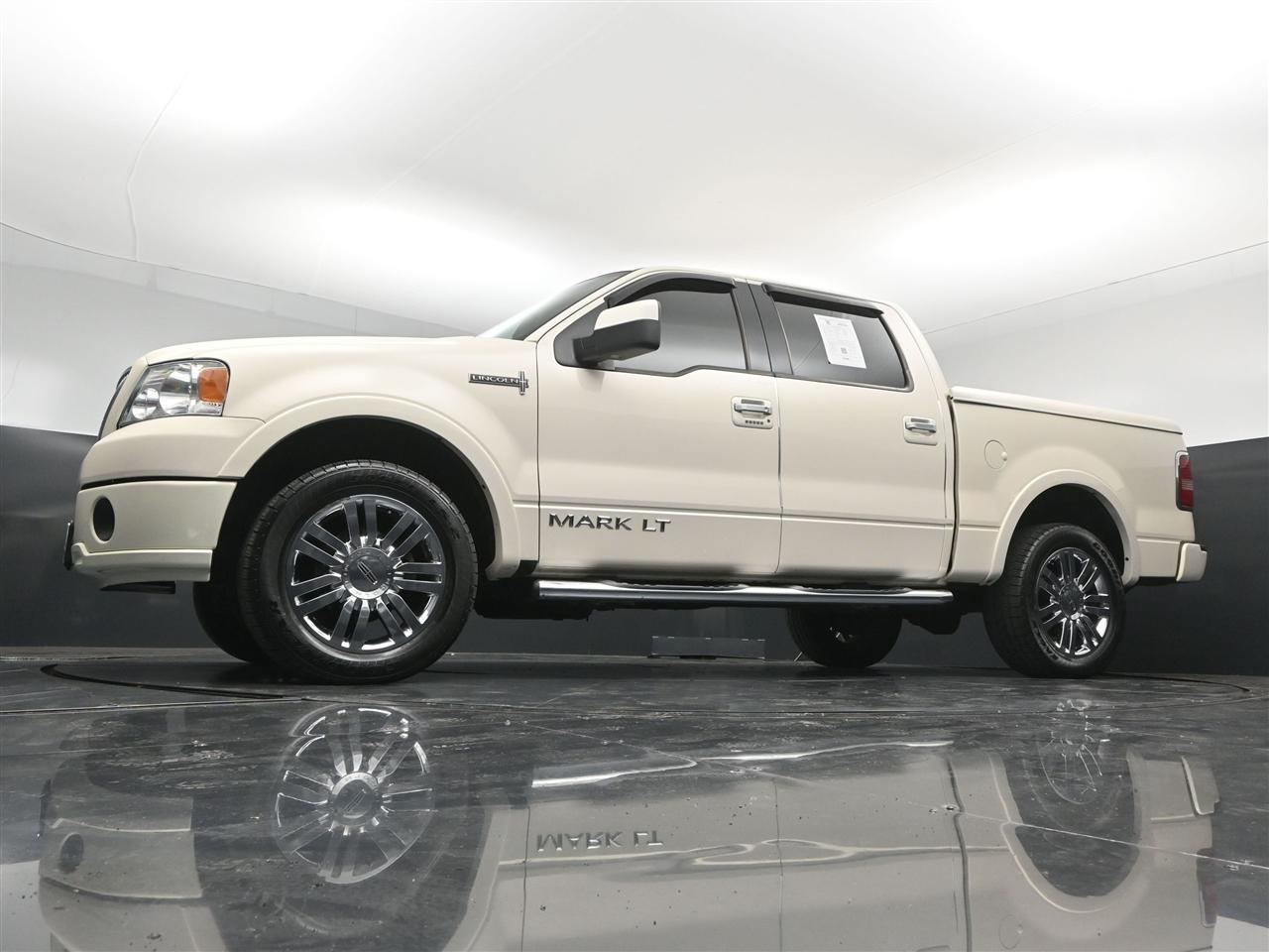 Lincoln Mark LT 4WD 2008