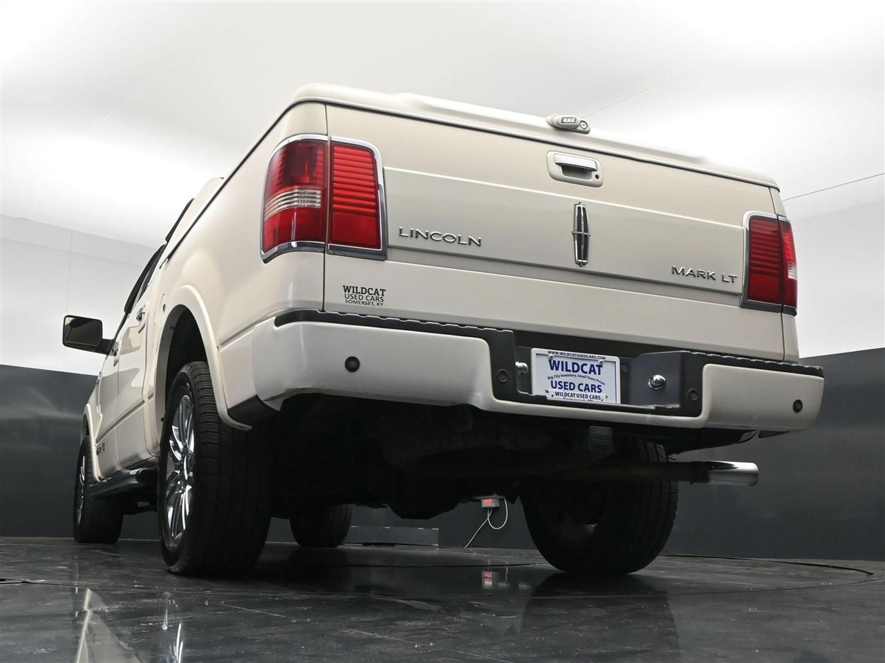 Lincoln Mark LT 4WD 2008