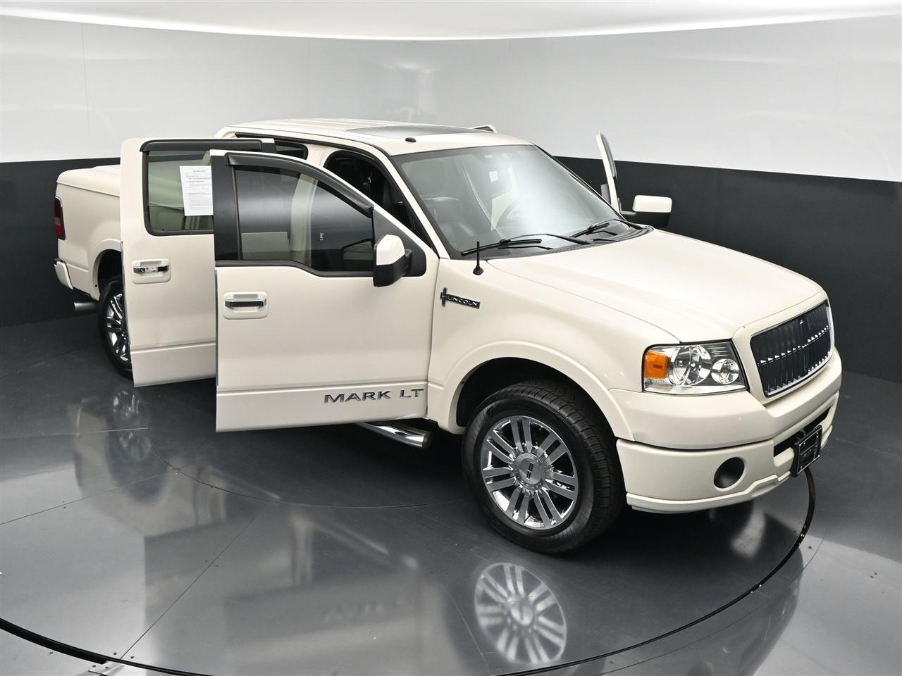 Lincoln Mark LT 4WD 2008