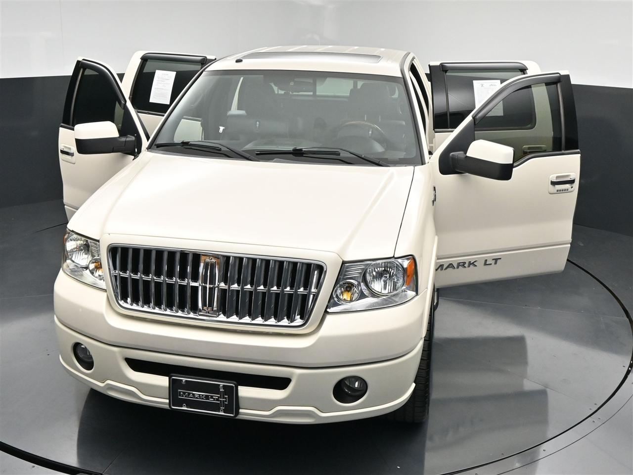 Lincoln Mark LT 4WD 2008