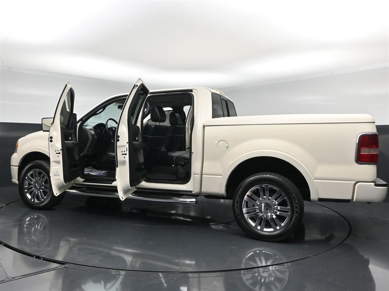 Lincoln Mark LT 4WD 2008