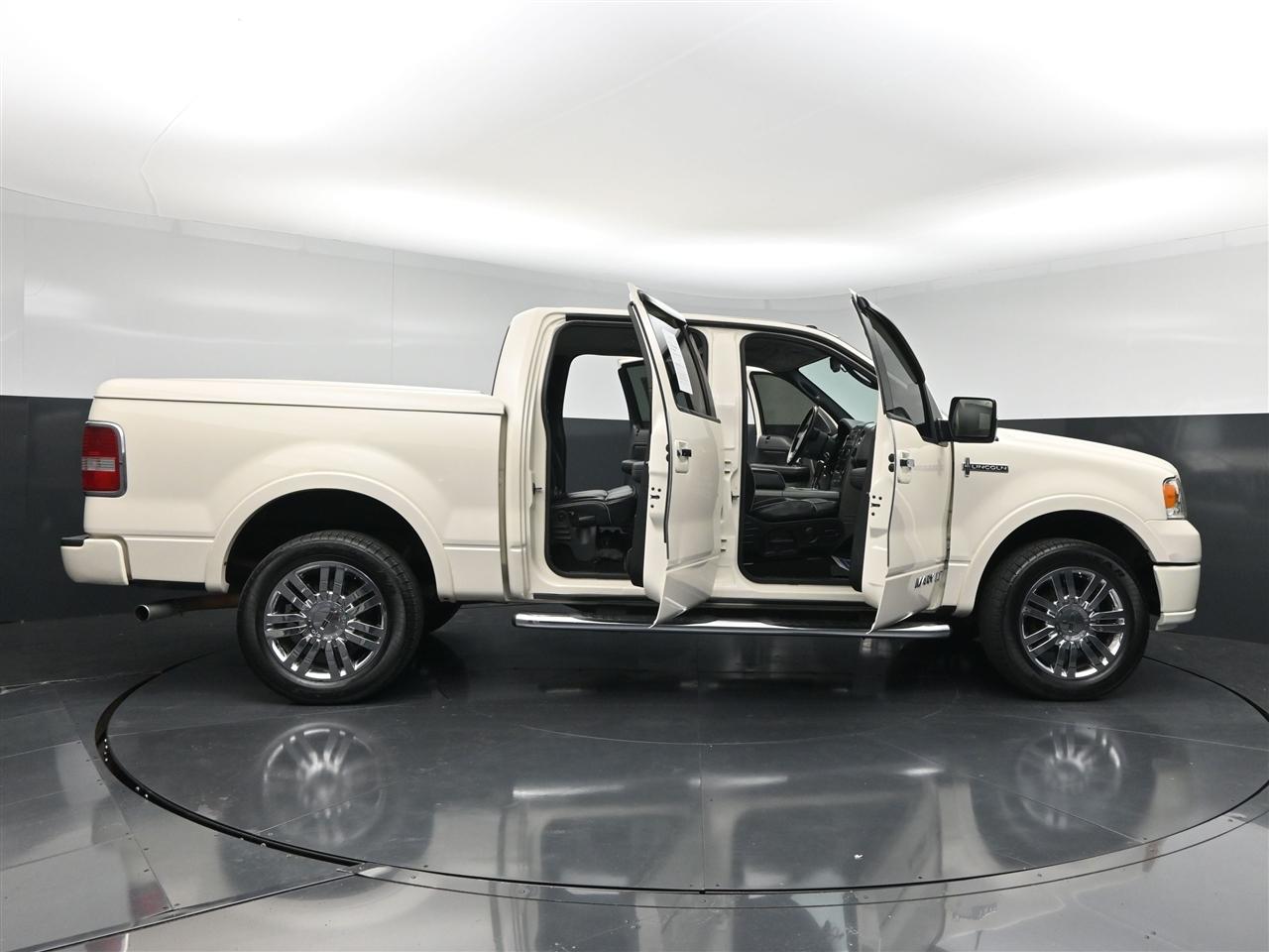Lincoln Mark LT 4WD 2008