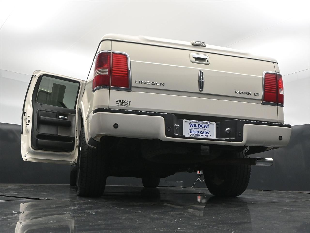 Lincoln Mark LT 4WD 2008