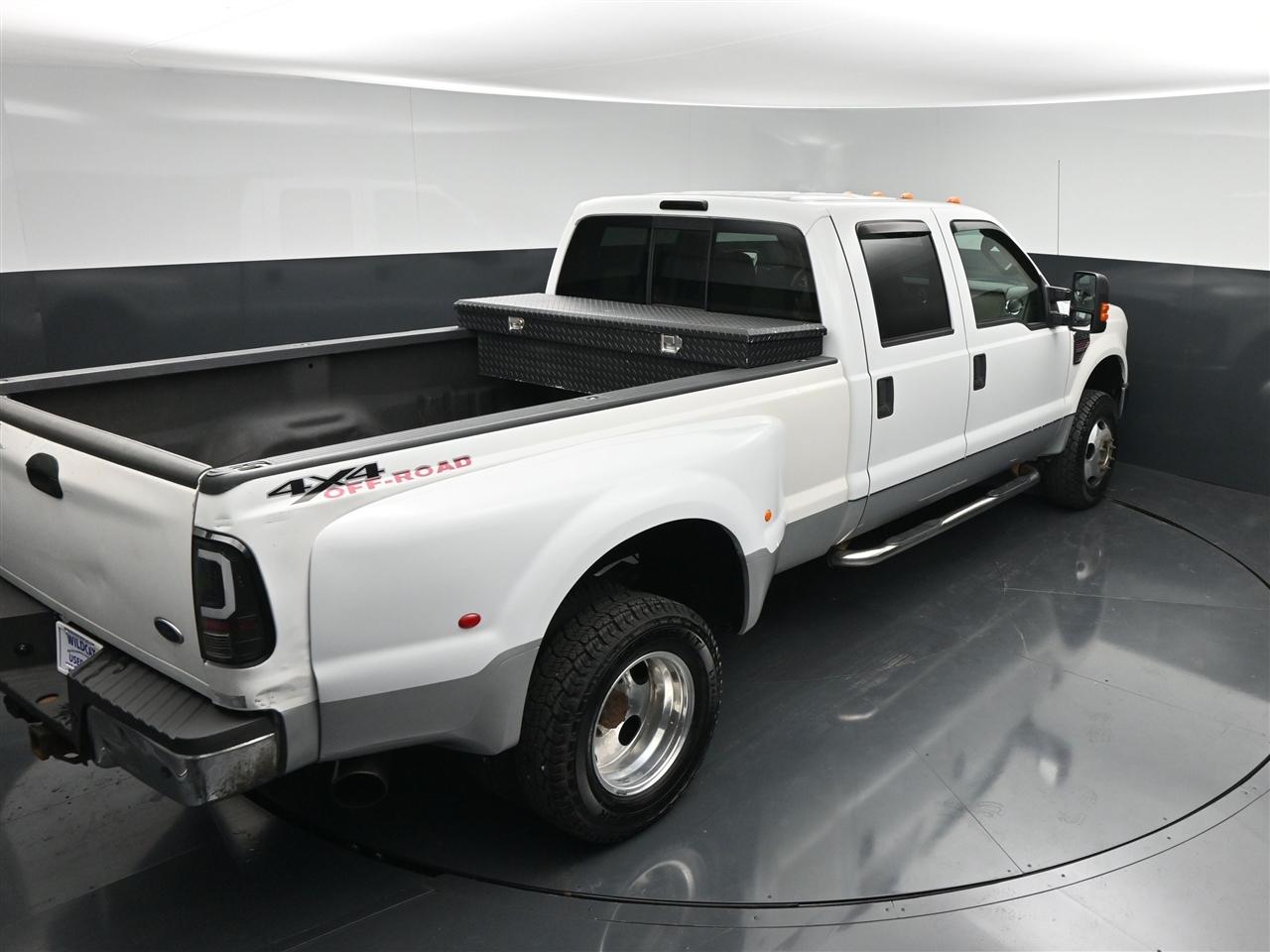 Ford F-350 SD XLT Crew Cab DRW 4WD 2008
