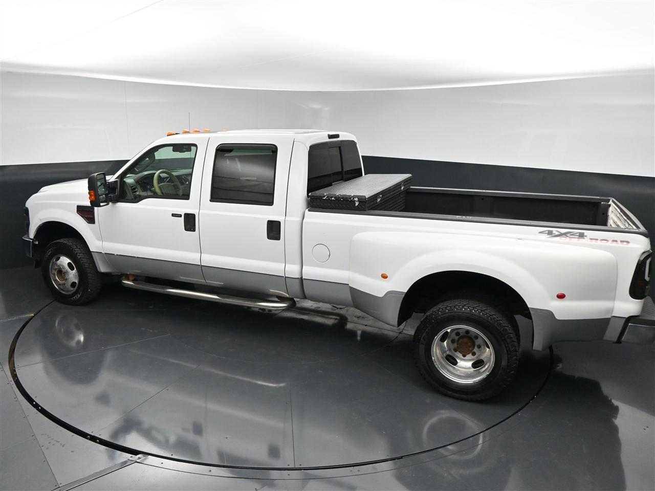 Ford F-350 SD XLT Crew Cab DRW 4WD 2008