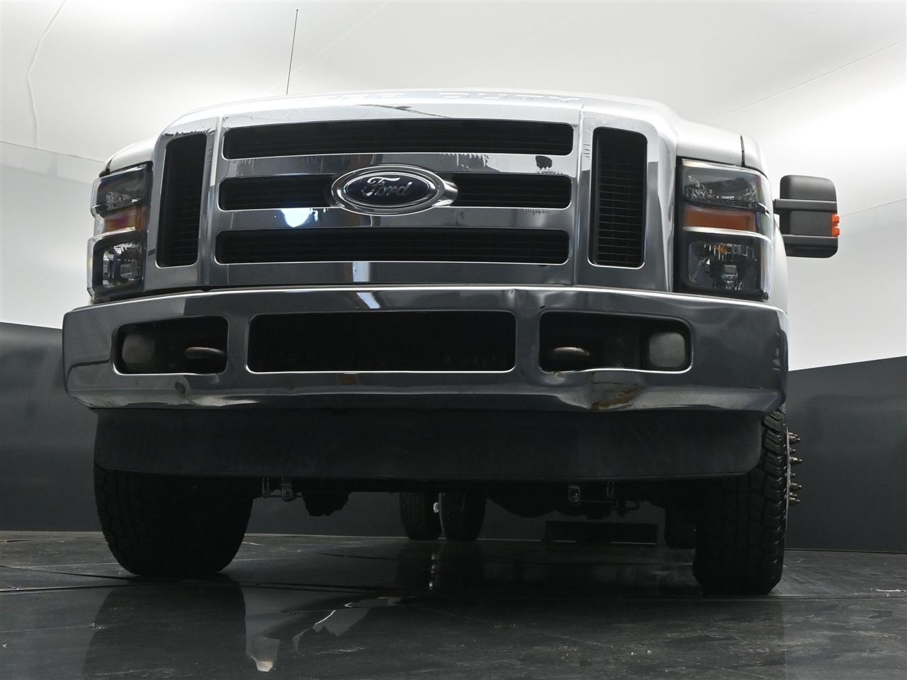 Ford F-350 SD XLT Crew Cab DRW 4WD 2008