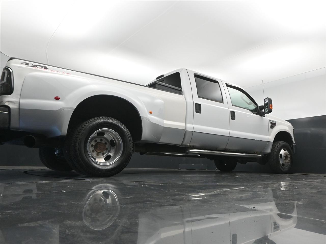 Ford F-350 SD XLT Crew Cab DRW 4WD 2008