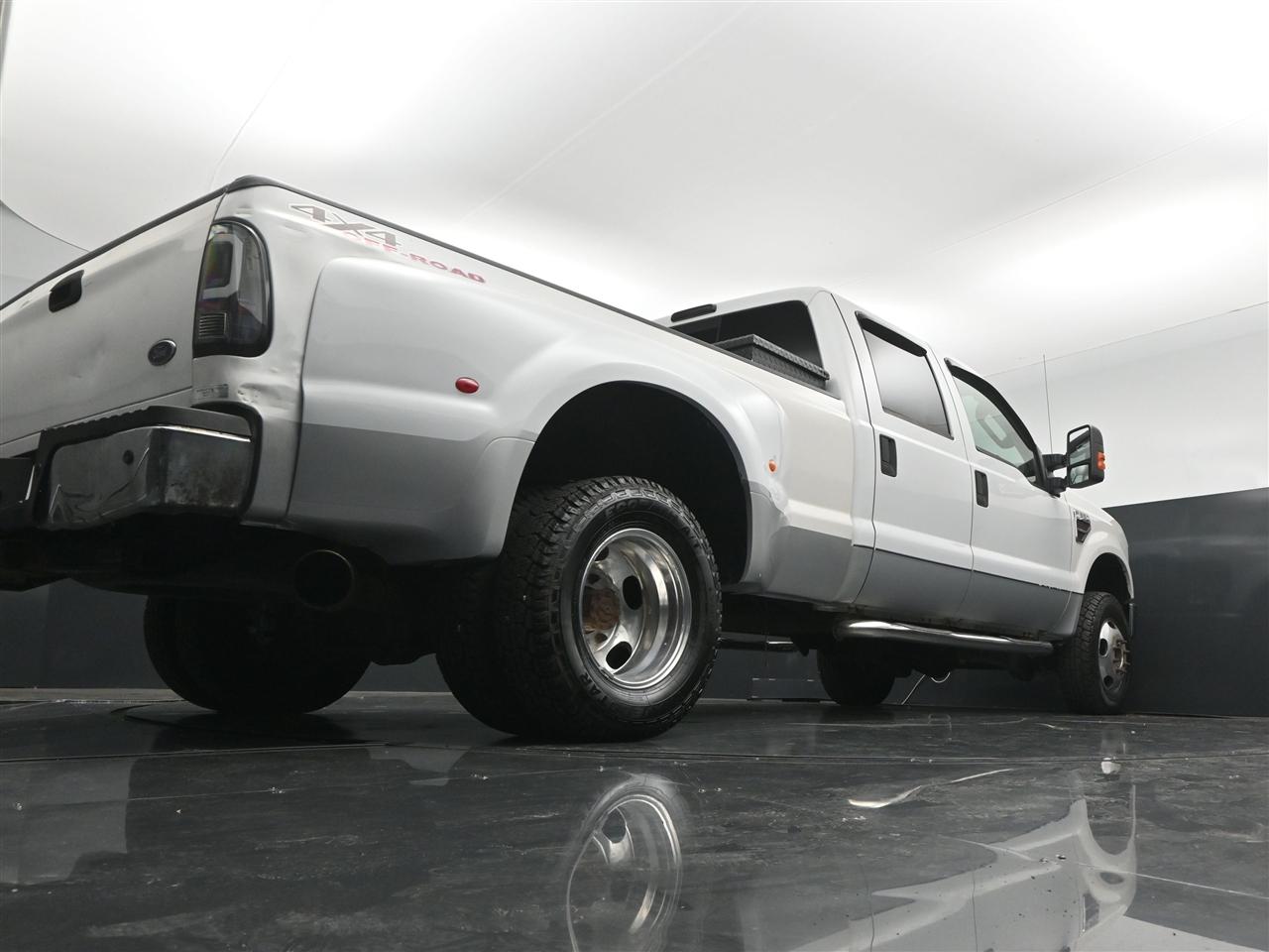 Ford F-350 SD XLT Crew Cab DRW 4WD 2008