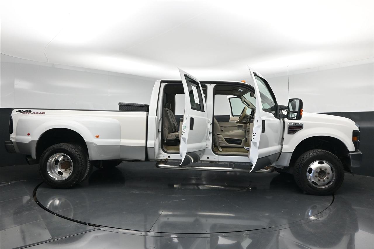 Ford F-350 SD XLT Crew Cab DRW 4WD 2008