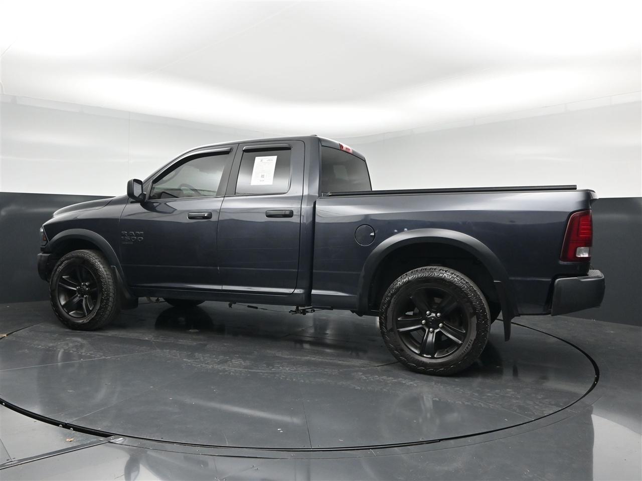 RAM 1500 SLT Quad Cab 4WD 2021