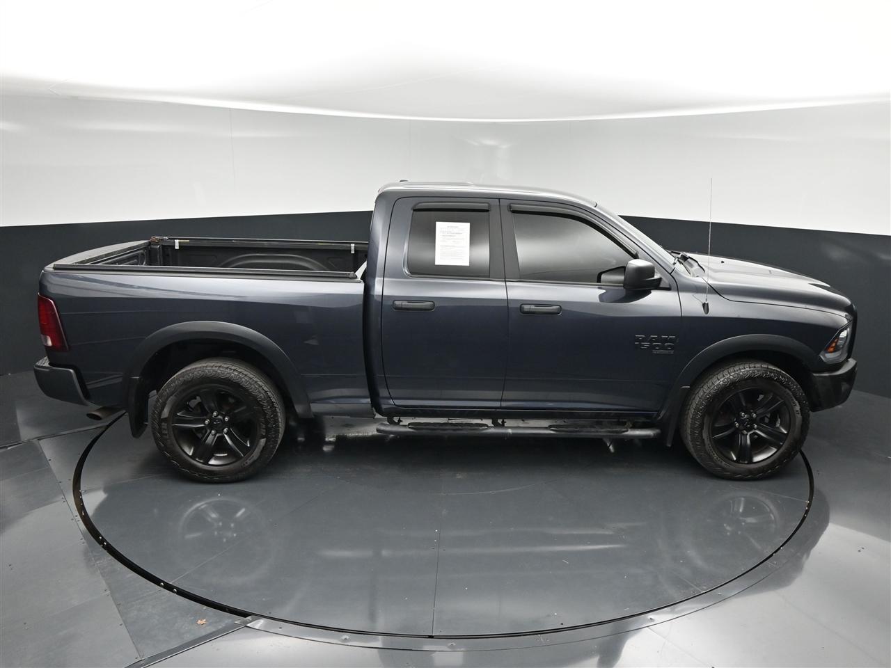 RAM 1500 SLT Quad Cab 4WD 2021