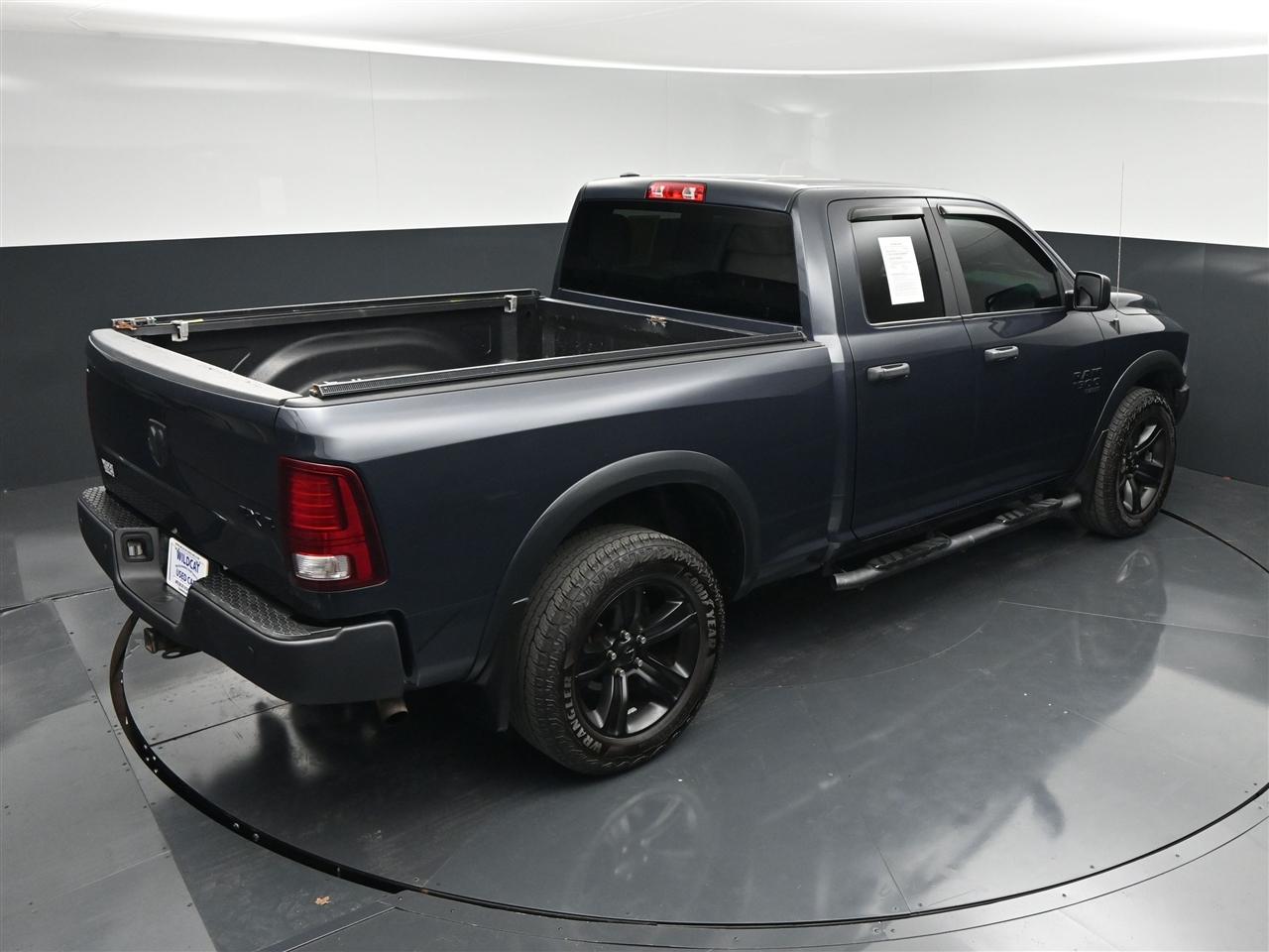 RAM 1500 SLT Quad Cab 4WD 2021