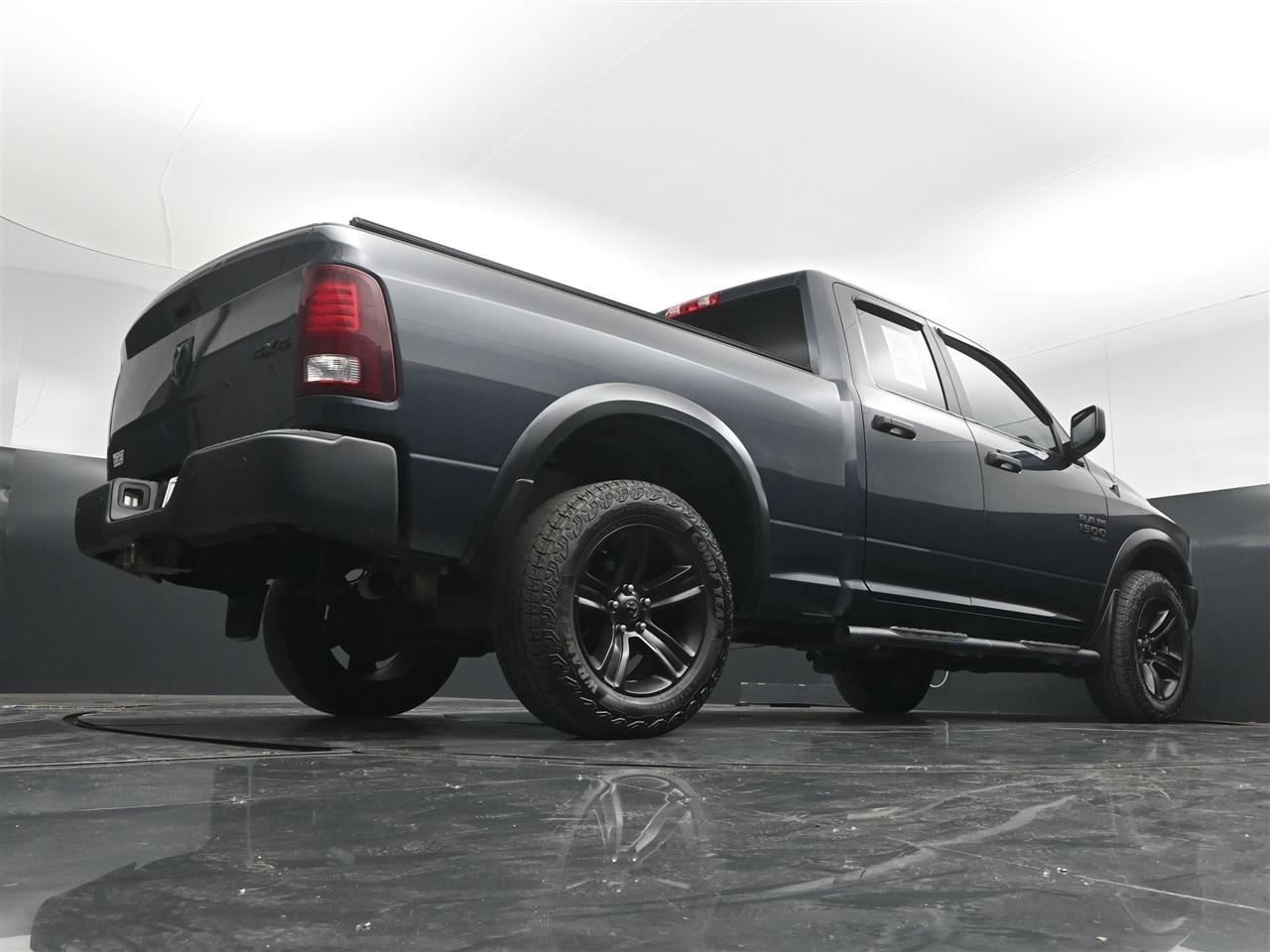 RAM 1500 SLT Quad Cab 4WD 2021