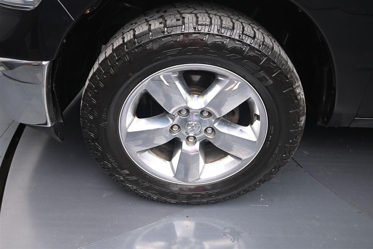 RAM 1500 Laramie Crew Cab SWB 4WD 2016