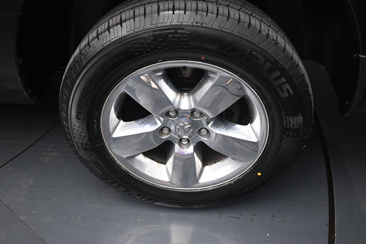 RAM 1500 Laramie Crew Cab SWB 4WD 2016