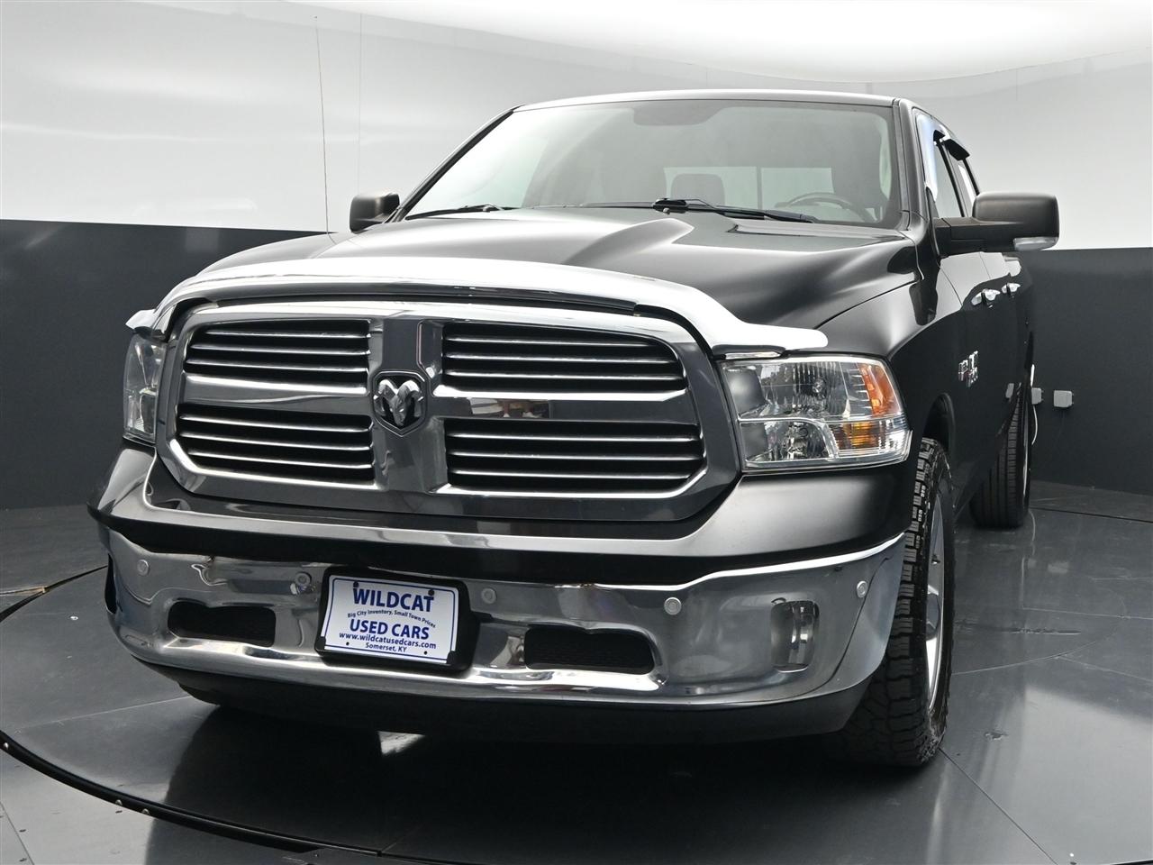 RAM 1500 SLT Crew Cab LWB 4WD 2016