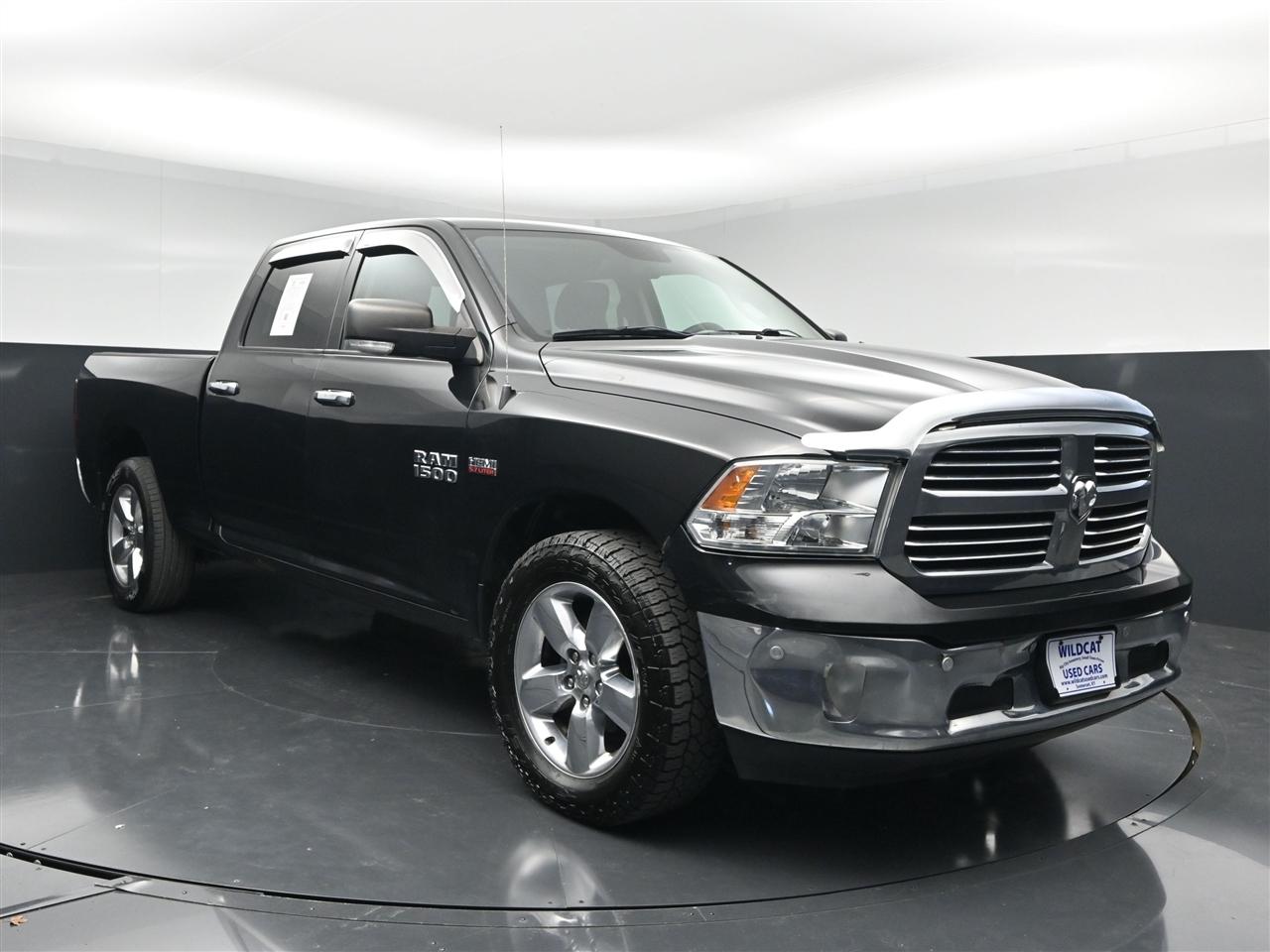 RAM 1500 SLT Crew Cab LWB 4WD 2016
