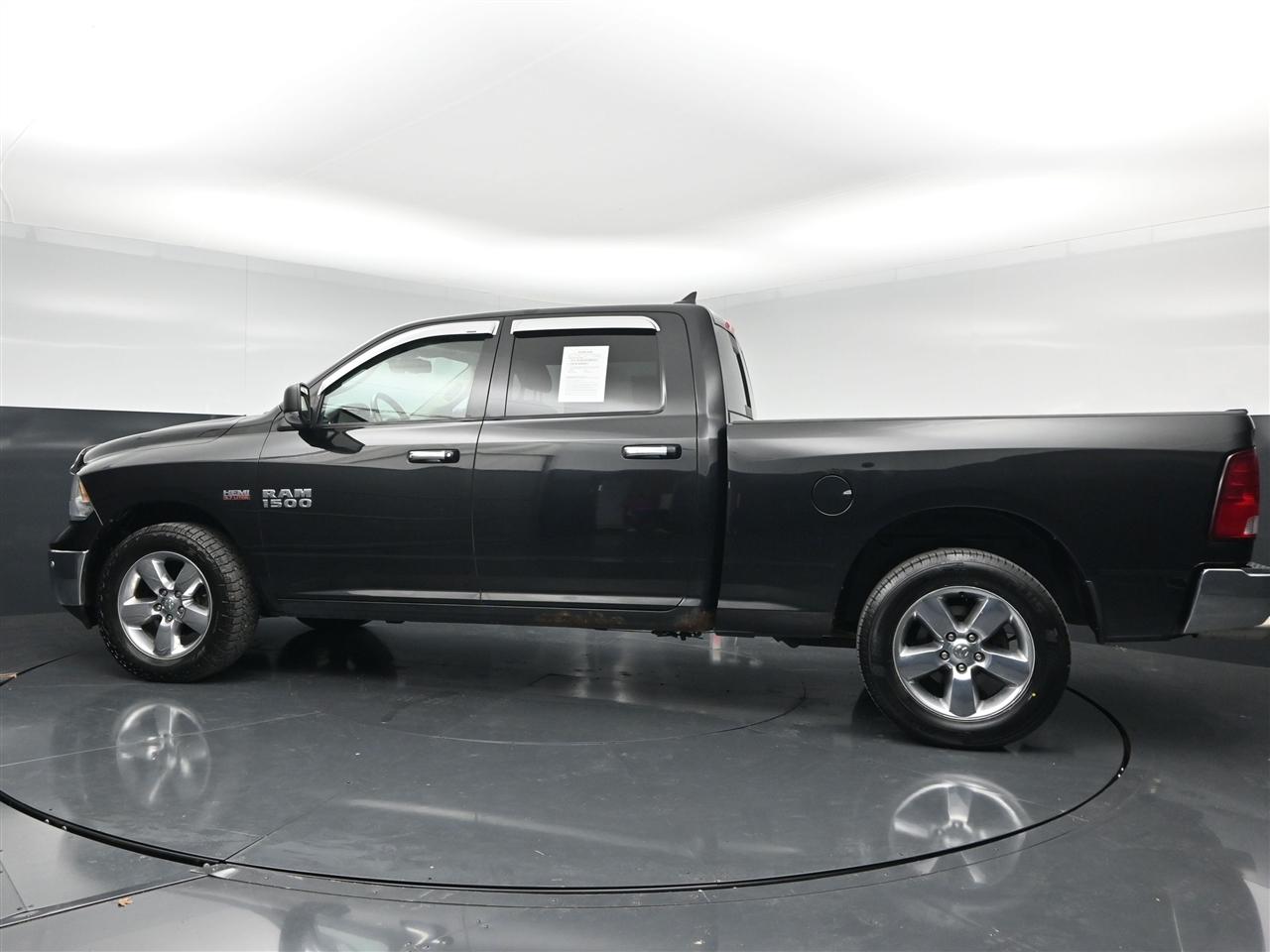 RAM 1500 SLT Crew Cab LWB 4WD 2016