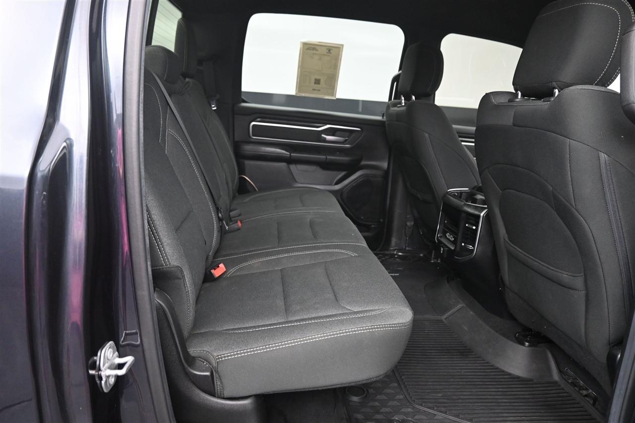RAM 1500 Big Horn Crew Cab SWB 4WD 2019
