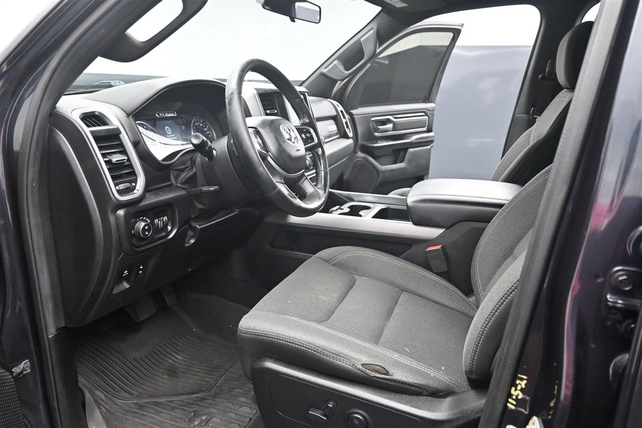 RAM 1500 Big Horn Crew Cab SWB 4WD 2019