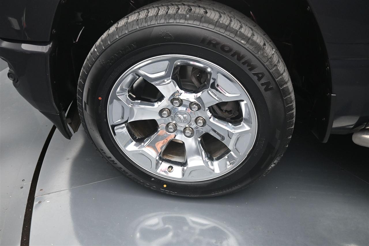 RAM 1500 Big Horn Crew Cab SWB 4WD 2019