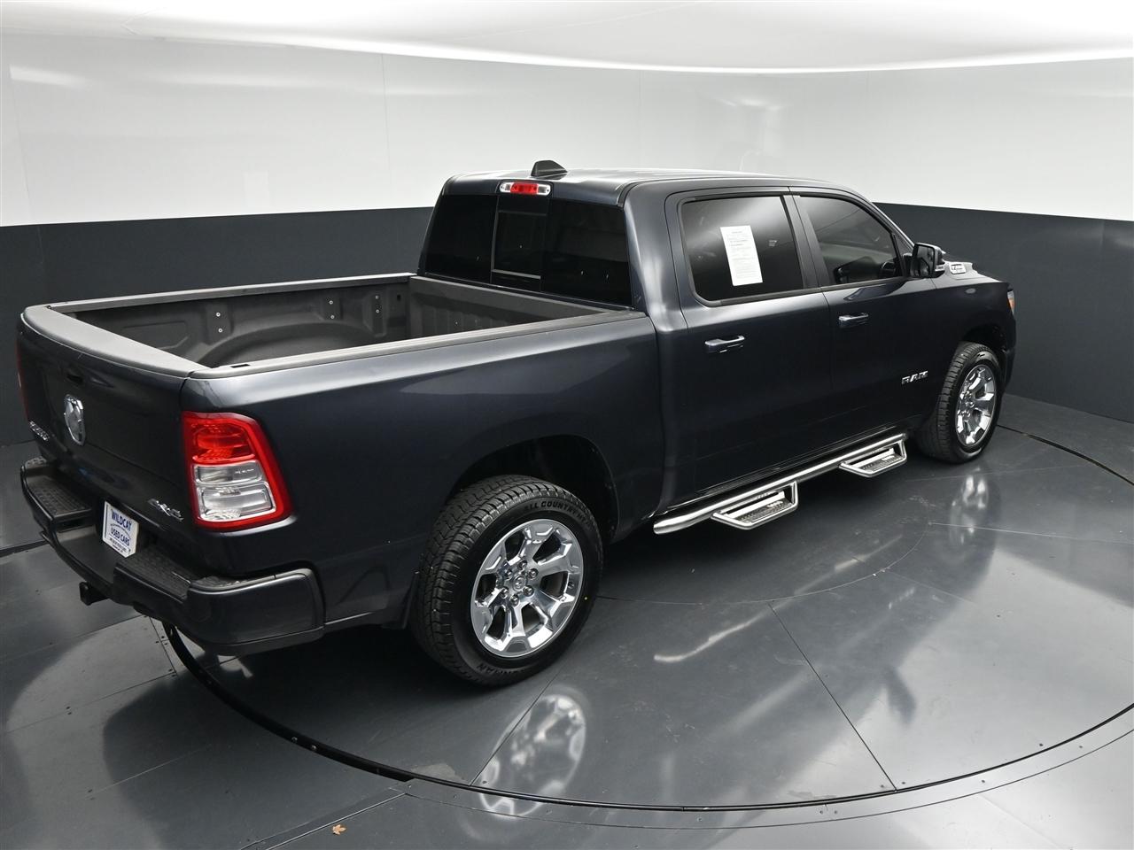 RAM 1500 Big Horn Crew Cab SWB 4WD 2019