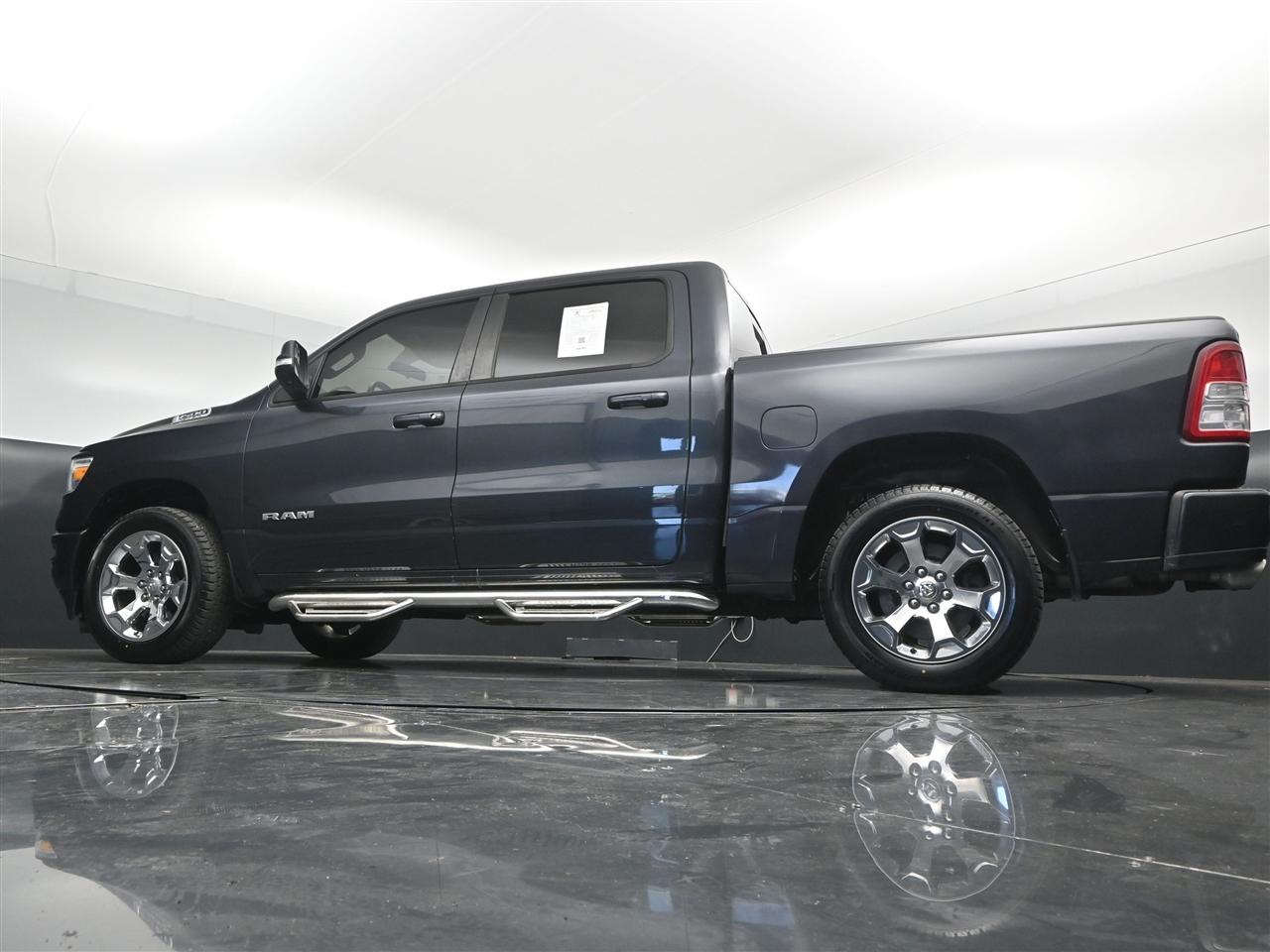 RAM 1500 Big Horn Crew Cab SWB 4WD 2019