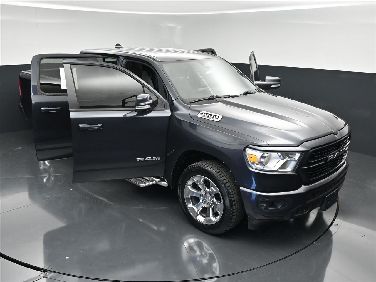 RAM 1500 Big Horn Crew Cab SWB 4WD 2019