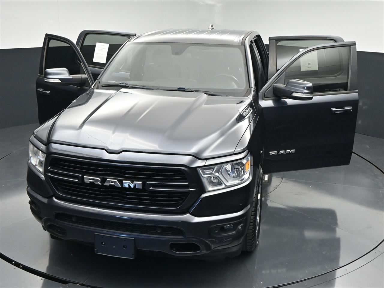 RAM 1500 Big Horn Crew Cab SWB 4WD 2019