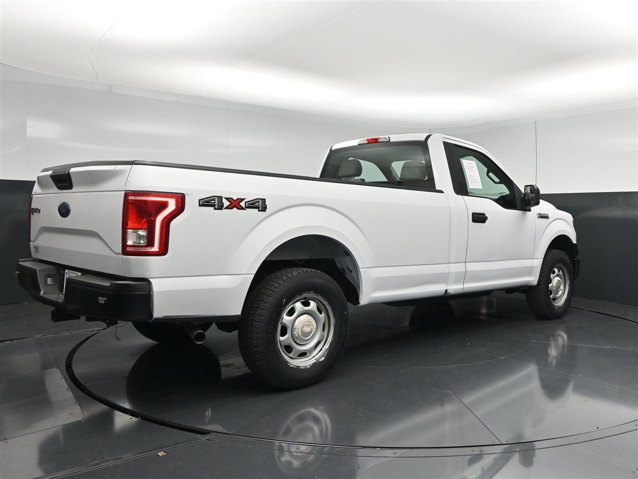 Ford F-150 XL 8 ft. 4WD 2017