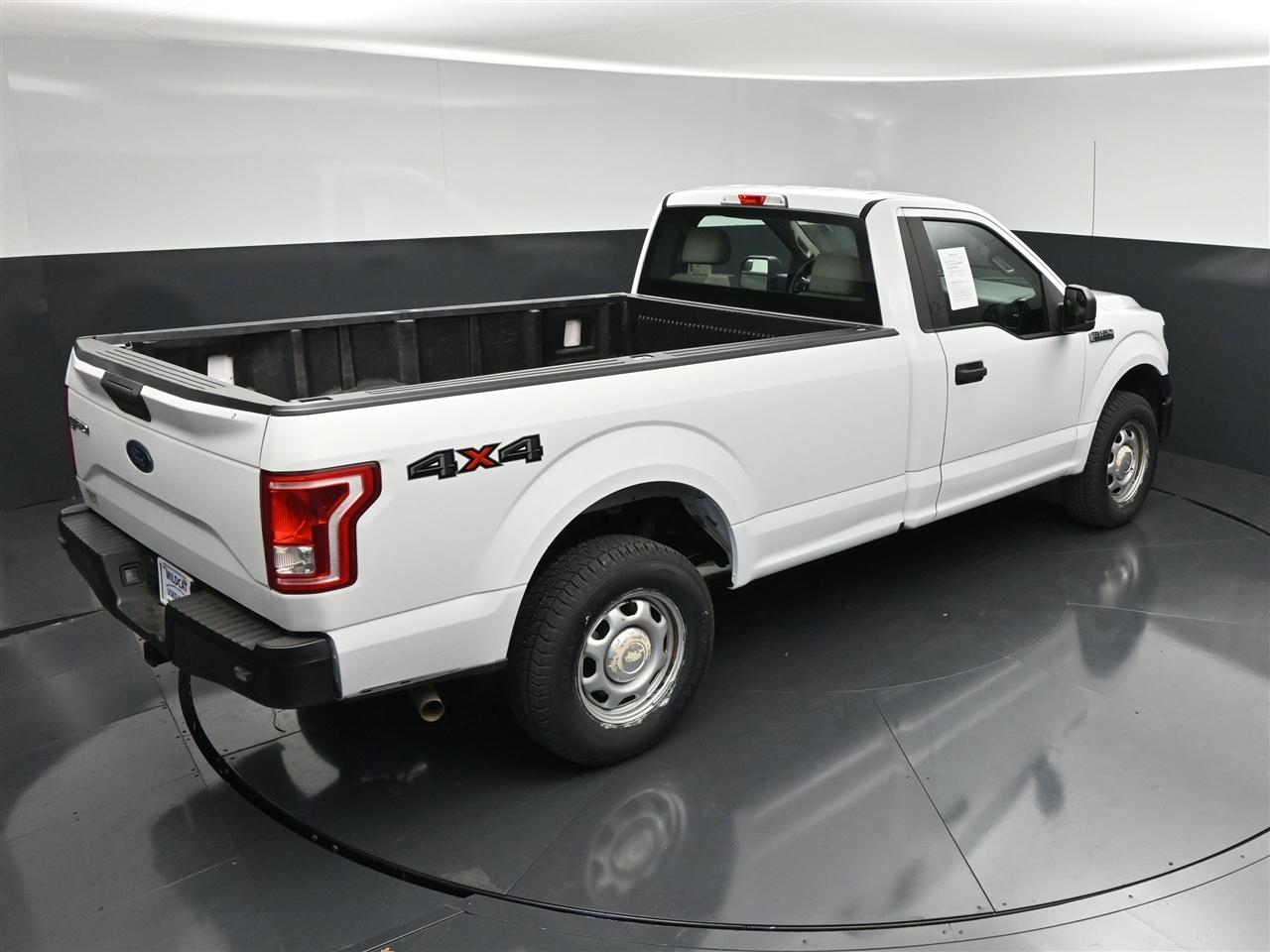 Ford F-150 XL 8 ft. 4WD 2017