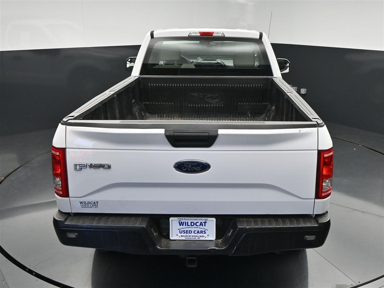 Ford F-150 XL 8 ft. 4WD 2017