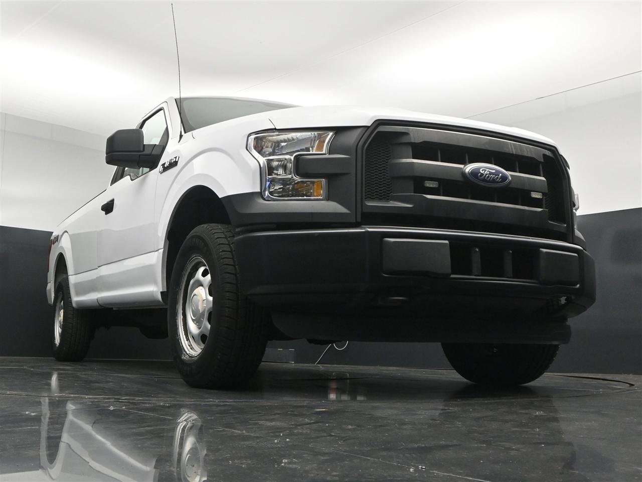 Ford F-150 XL 8 ft. 4WD 2017