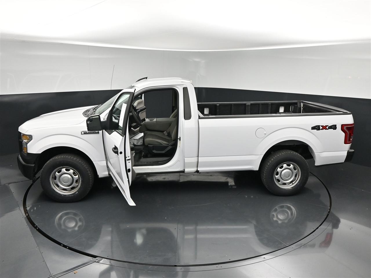Ford F-150 XL 8 ft. 4WD 2017
