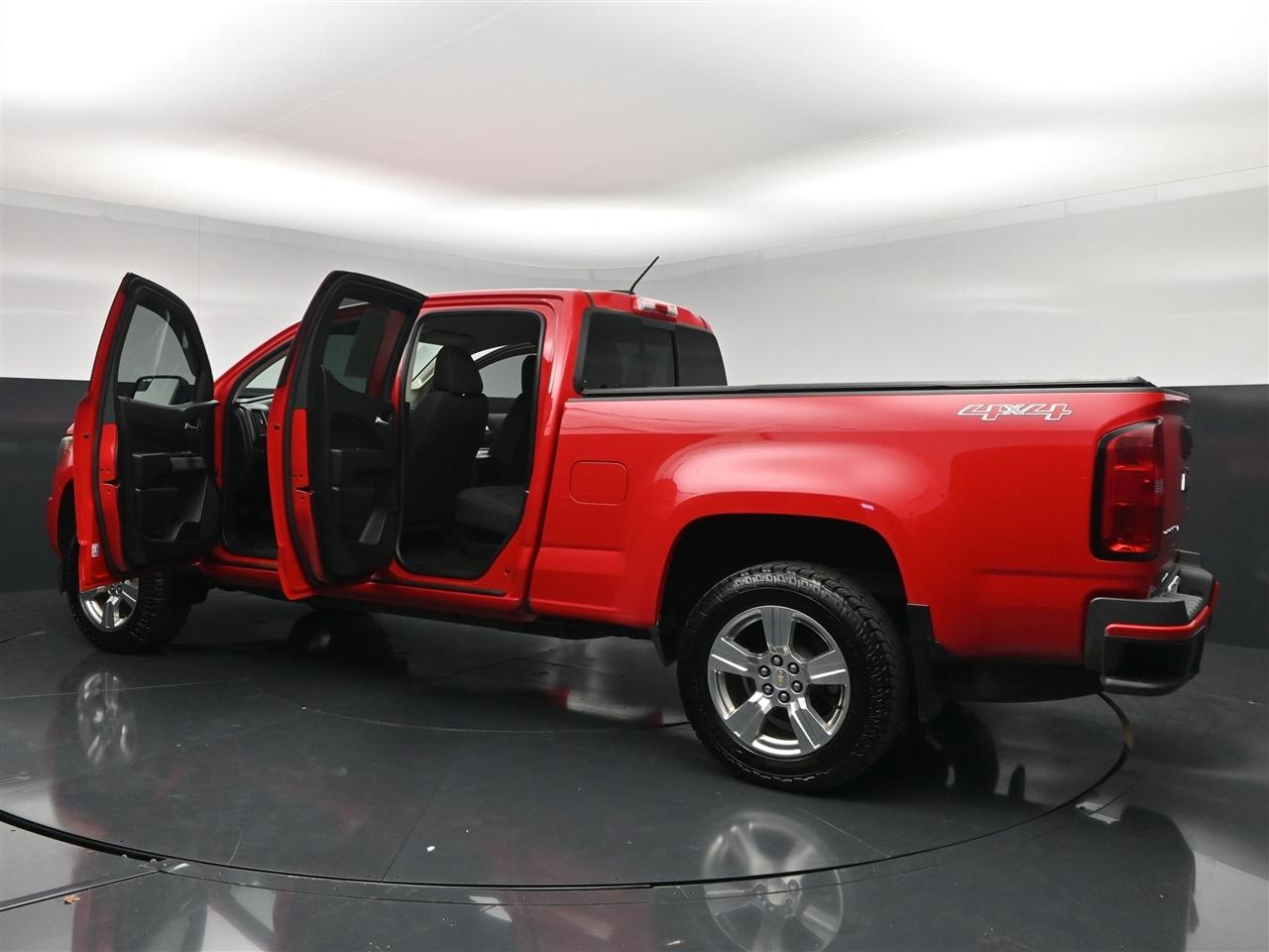 Chevrolet Colorado LT Crew Cab 4WD Long Box 2017
