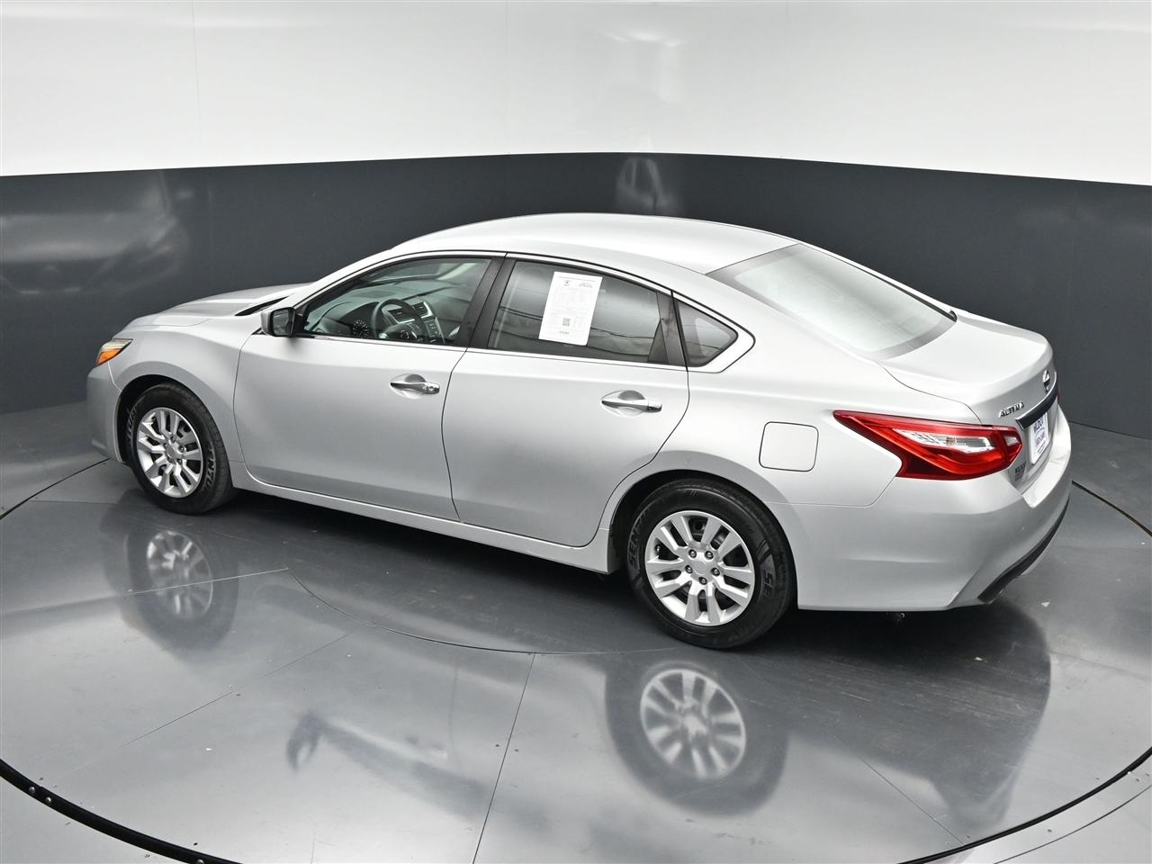 Nissan Altima 2.5 S 2016