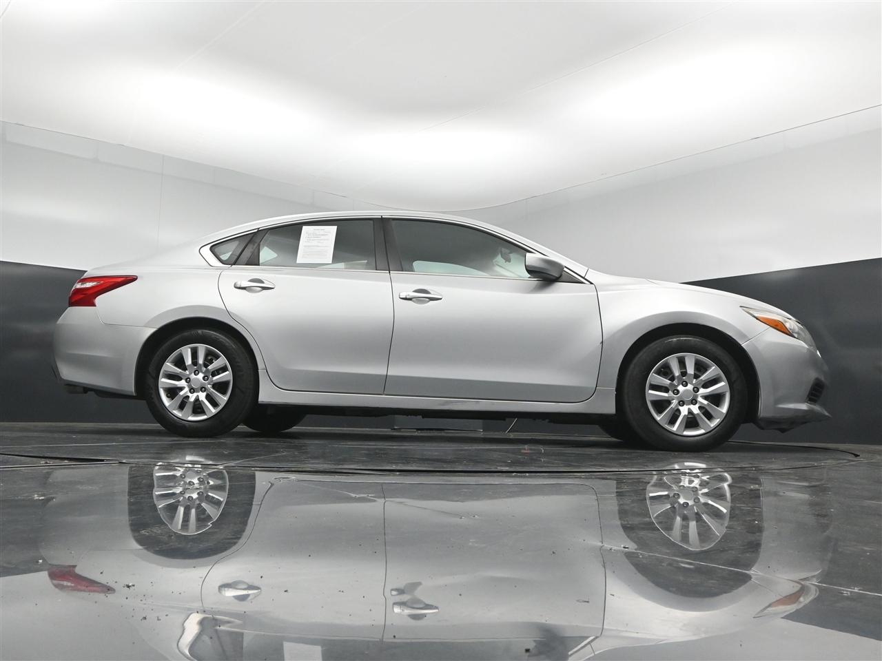 Nissan Altima 2.5 S 2016