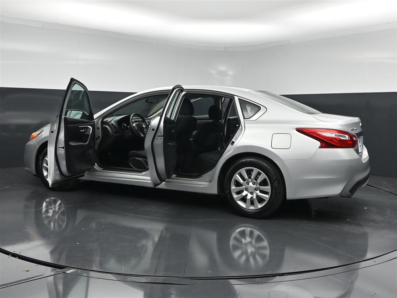 Nissan Altima 2.5 S 2016