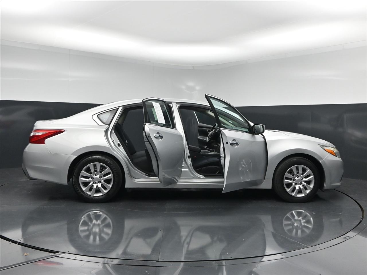 Nissan Altima 2.5 S 2016