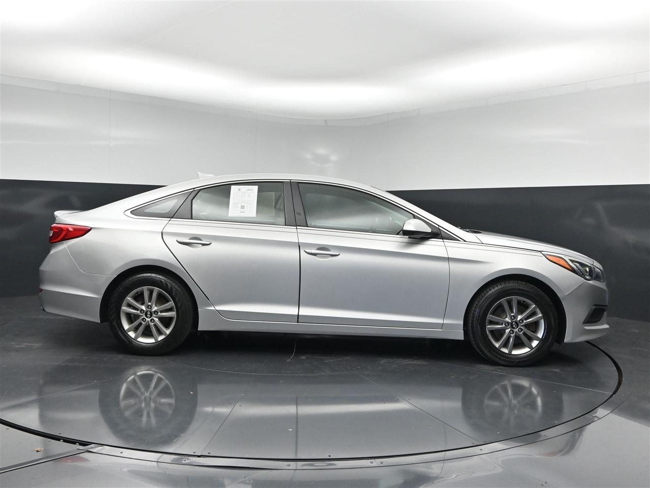 Hyundai Sonata SE 2016