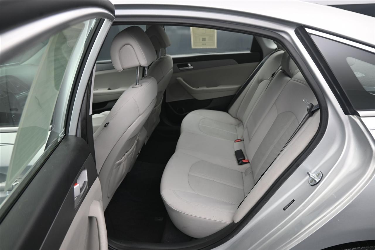 Hyundai Sonata SE 2016