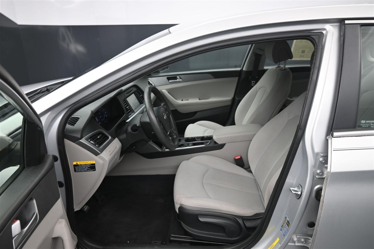 Hyundai Sonata SE 2016