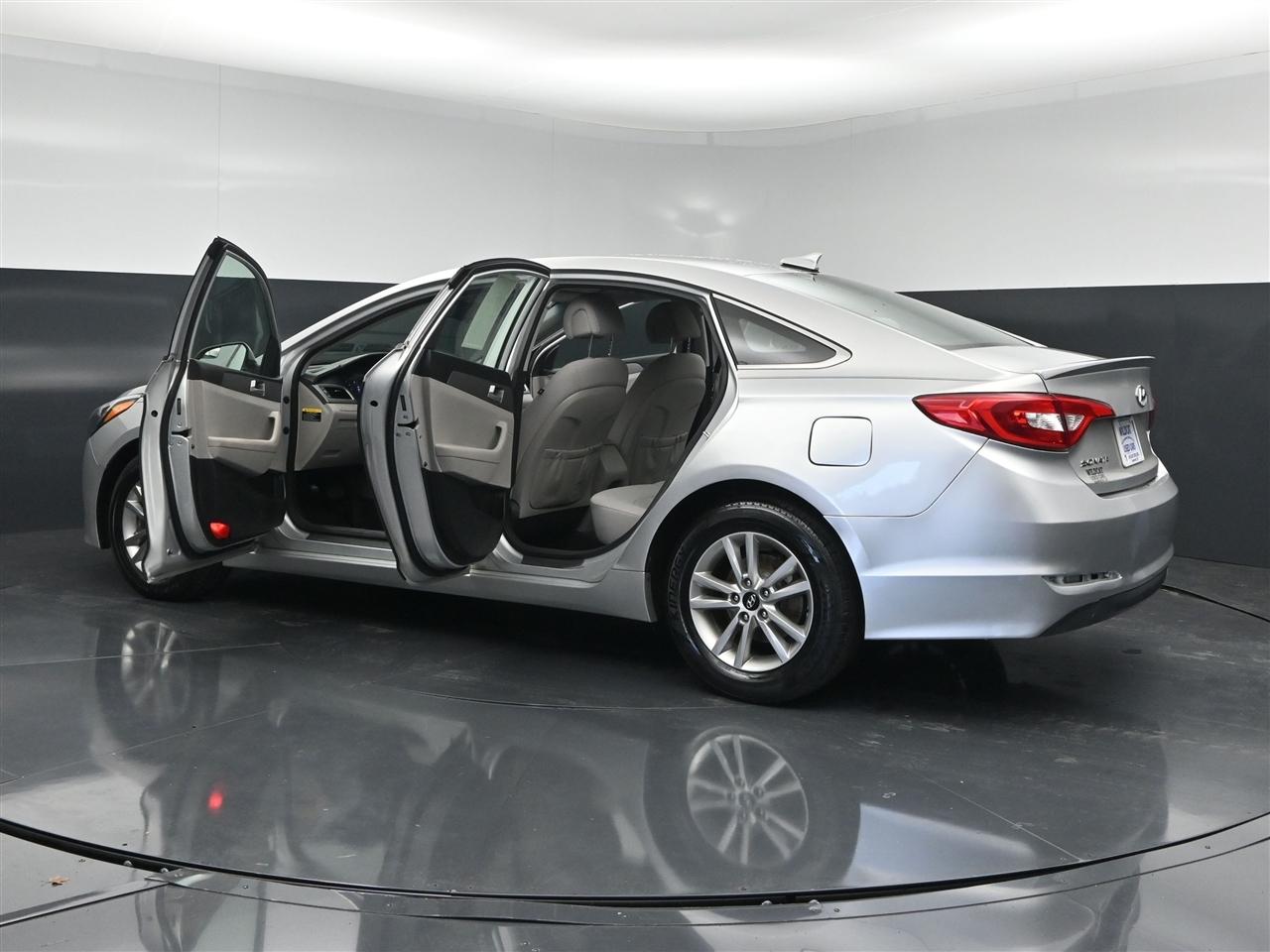 Hyundai Sonata SE 2016