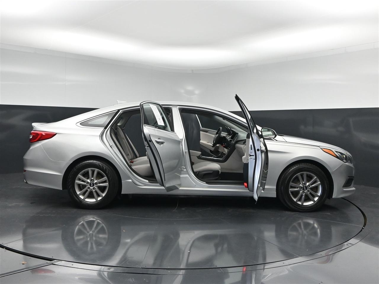 Hyundai Sonata SE 2016