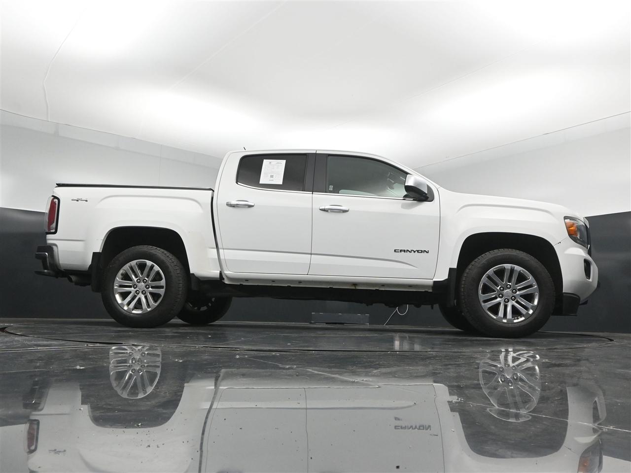GMC Canyon SLT Crew Cab 4WD Short Box 2016