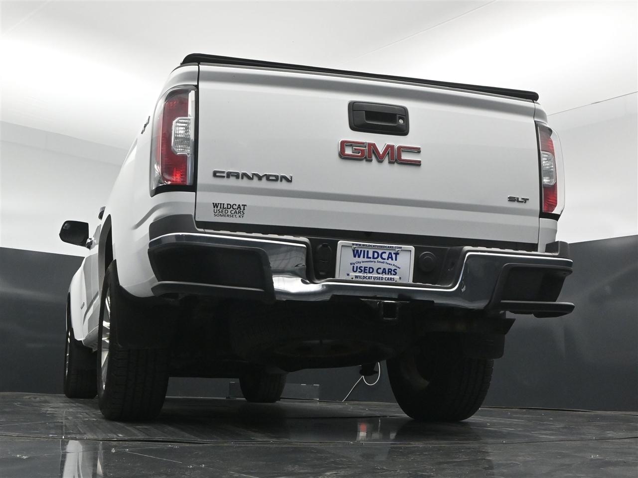 GMC Canyon SLT Crew Cab 4WD Short Box 2016