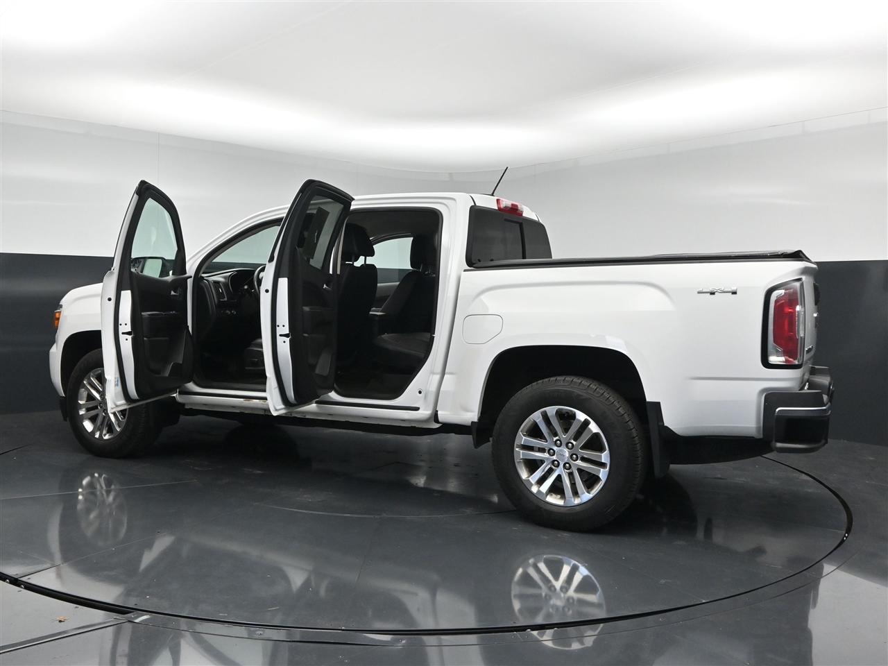 GMC Canyon SLT Crew Cab 4WD Short Box 2016