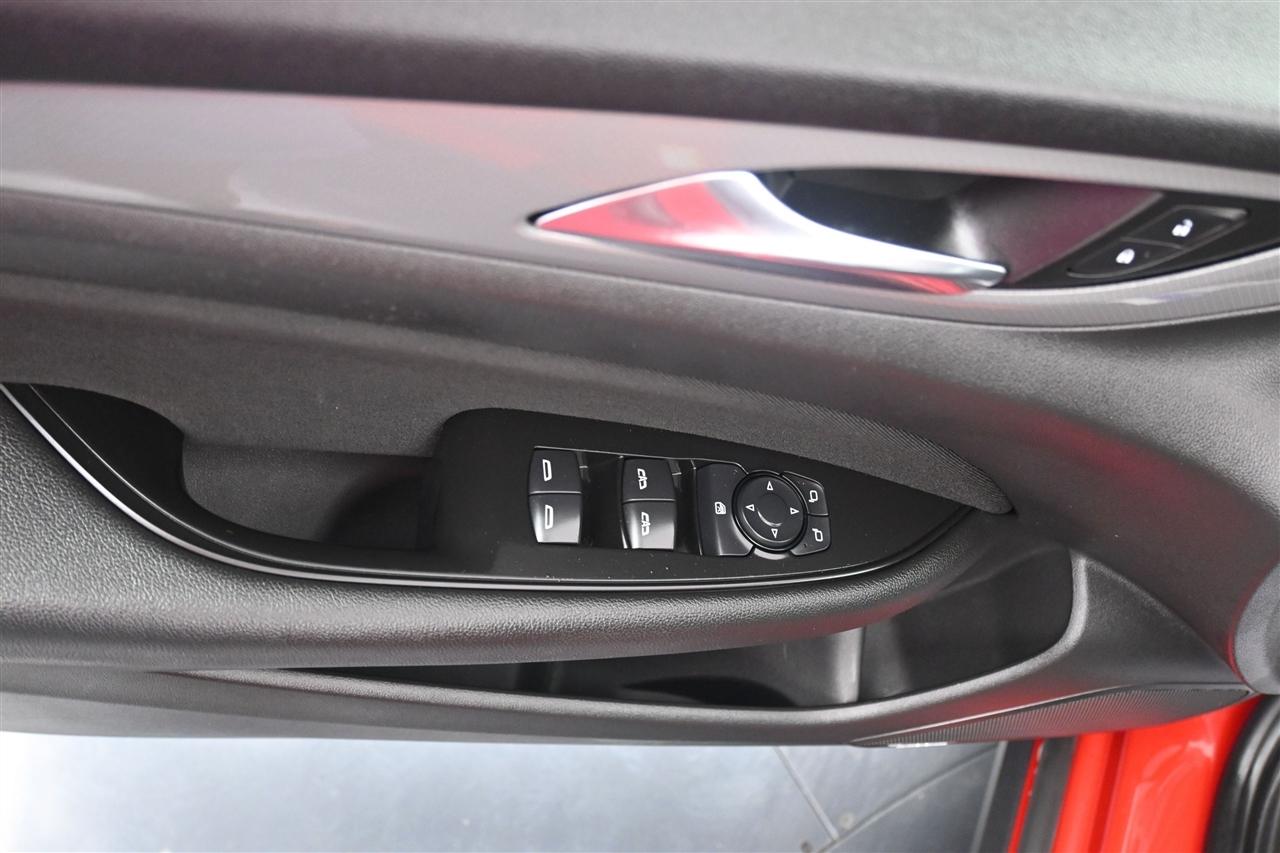 Buick Regal TourX Preferred 2018