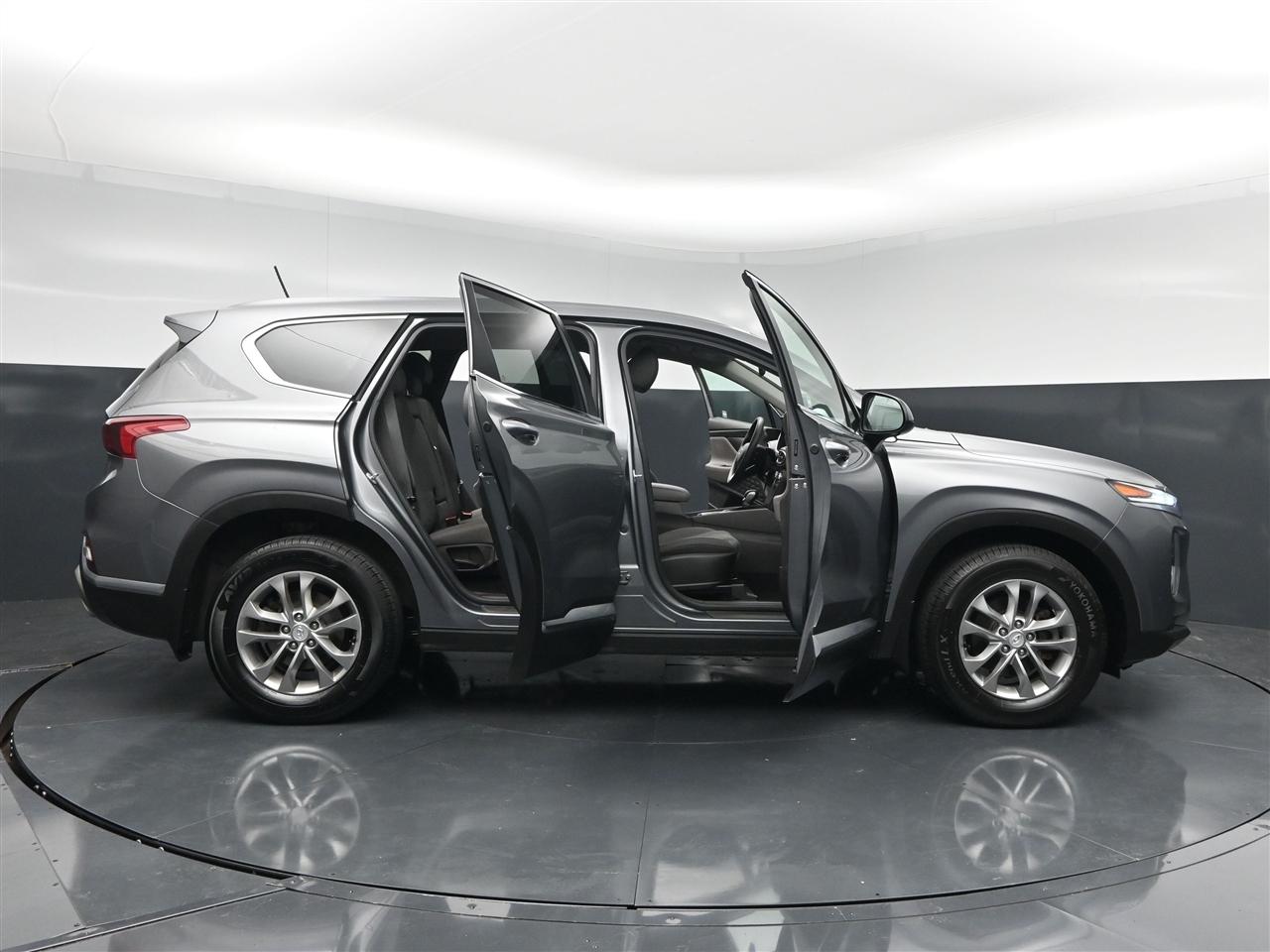 Hyundai Santa Fe SE 2.4 AWD 2020